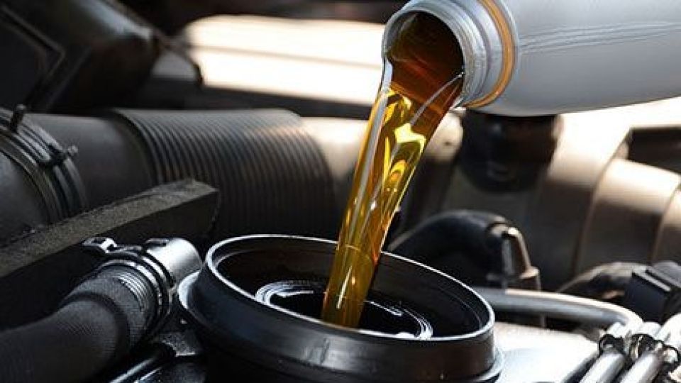 احتمال افزایش قیمت ۴۰ درصدی خوراک روانکاران قوت گرفت احتمال افزایش قیمت ۴۰ درصدی خوراک روانکاران قوت گرفت