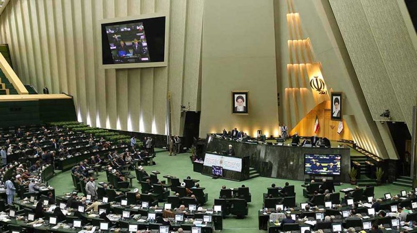 مدیران بورس به خانه ملت رفتند مدیران بورس به خانه ملت رفتند