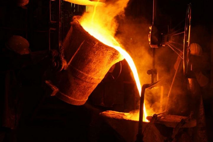 صنعت نسوز، با اراده خود کار میکند صنعت نسوز، با اراده خود کار میکند