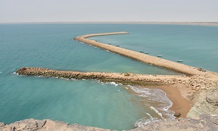 عملیات احداث اسکله 5 پارسیان رو به اتمام است؛ افتتاح در بهمن/ پروژه آب شیرین کن لامرد در مرحله نصب تجهیزات عملیات احداث اسکله 5 پارسیان رو به اتمام است؛ افتتاح در بهمن/ پروژه آب شیرین کن لامرد در مرحله نصب تجهیزات