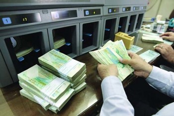 خبر خوش همتی برای تولیدکنندگان بدهکار بانکی خبر خوش همتی برای تولیدکنندگان بدهکار بانکی