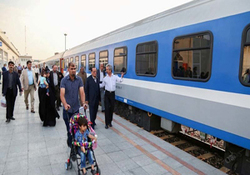 ایستگاه خالی راه‌آهن تهران در پی شیوع کرونا
