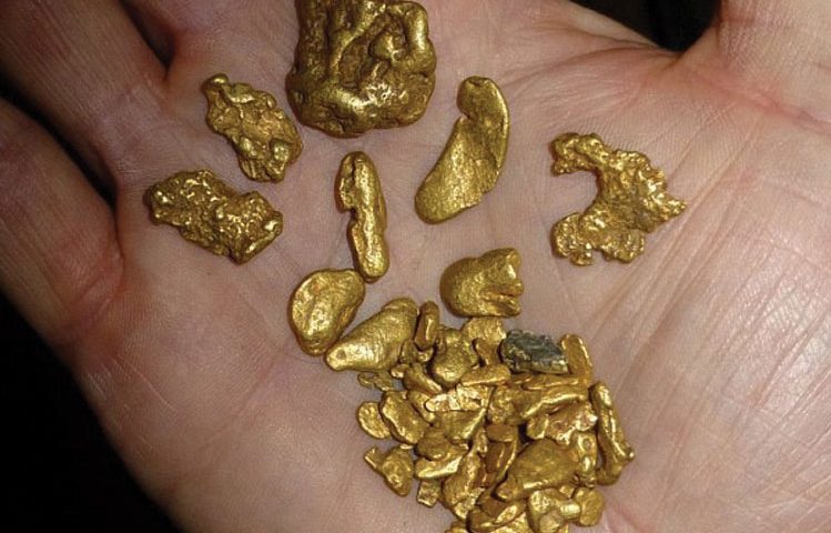 ماجرای استخراج طلا و تهدید ارسباران/ صدور دستور توقف فعالیت معدن طلای اندریان ماجرای استخراج طلا و تهدید ارسباران/ صدور دستور توقف فعالیت معدن طلای اندریان