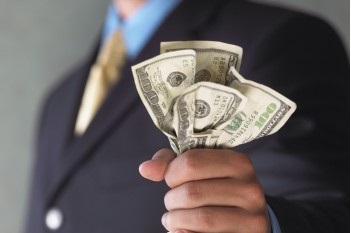 عدم تایید برخی معاملات | ظن دستکاری قیمتی عدم تایید برخی معاملات | ظن دستکاری قیمتی