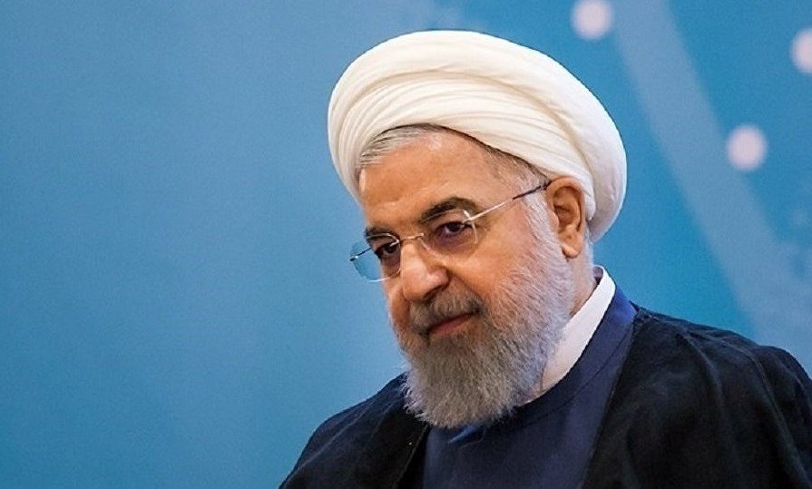 بازدید حسن روحانی از نمایشگاه دستاوردهای داخلی حوزه مقابله با بیماری کرونا بازدید حسن روحانی از نمایشگاه دستاوردهای داخلی حوزه مقابله با بیماری کرونا