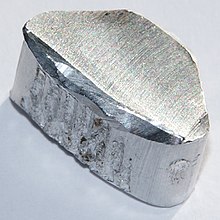 رباتی که انرژی خود را با خوردن آلومینیوم تأمین میکند! رباتی که انرژی خود را با خوردن آلومینیوم تأمین میکند!