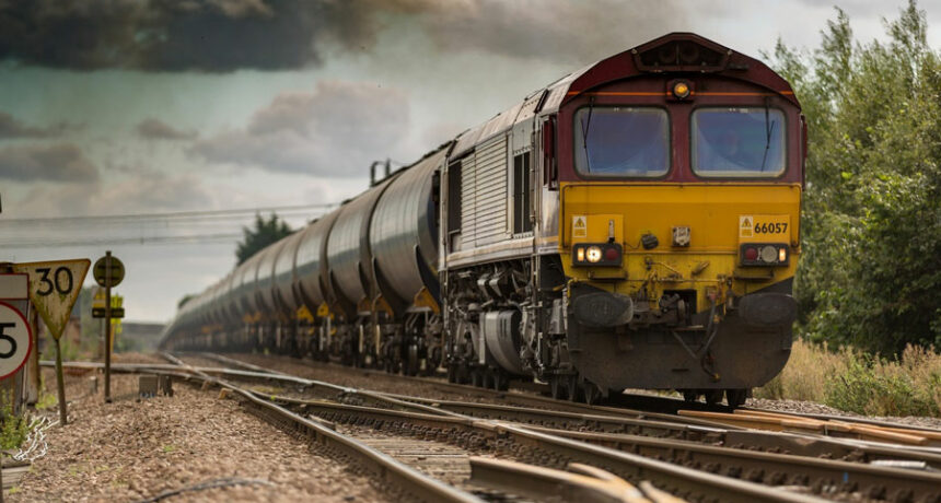 توقف سفر با قطار در زنجان تا ۱۹ فروردین توقف سفر با قطار در زنجان تا ۱۹ فروردین