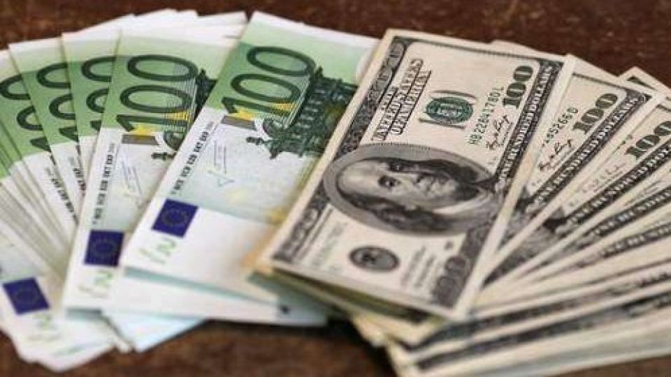 پیش بینی وزیر اقتصاد از نرخ ارز