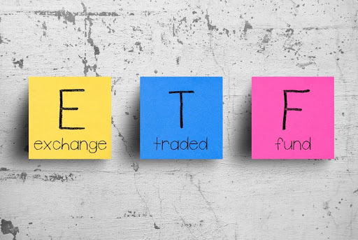 خرید و فروش اولین ETF از چه زمانی امکانپذیر میشود؟ خرید و فروش اولین ETF از چه زمانی امکانپذیر میشود؟