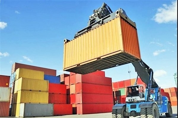 صادرات در حال برگشت به مسیر رشد است صادرات در حال برگشت به مسیر رشد است