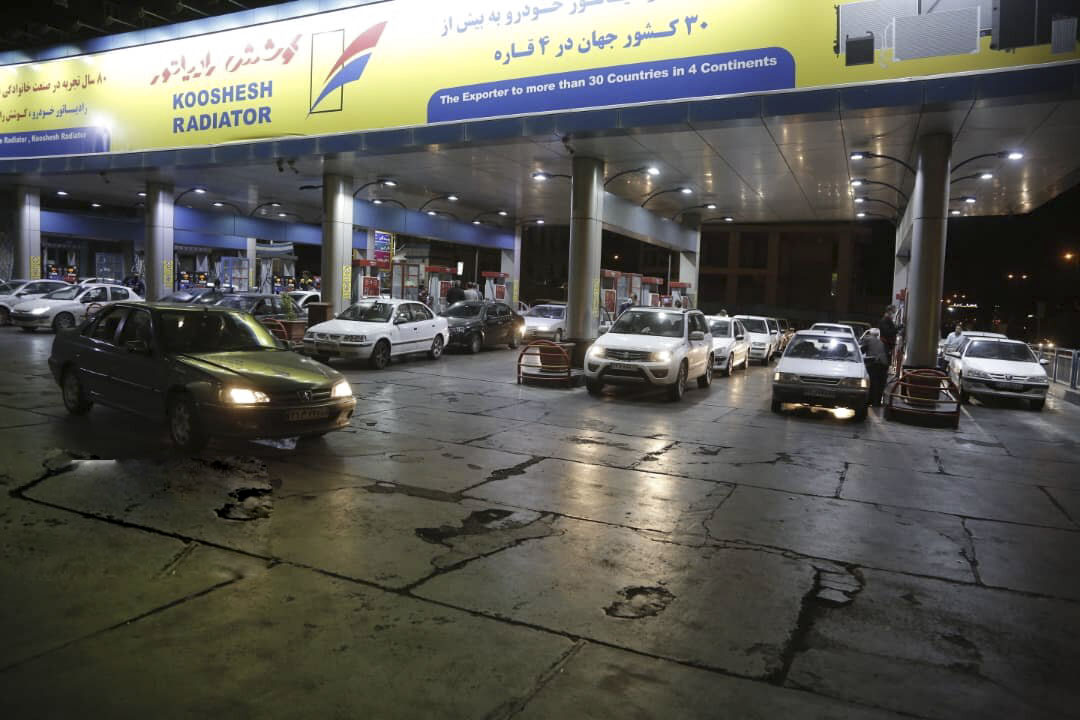مصرف بنزین به ۷۰ میلیون لیتر در روز رسید