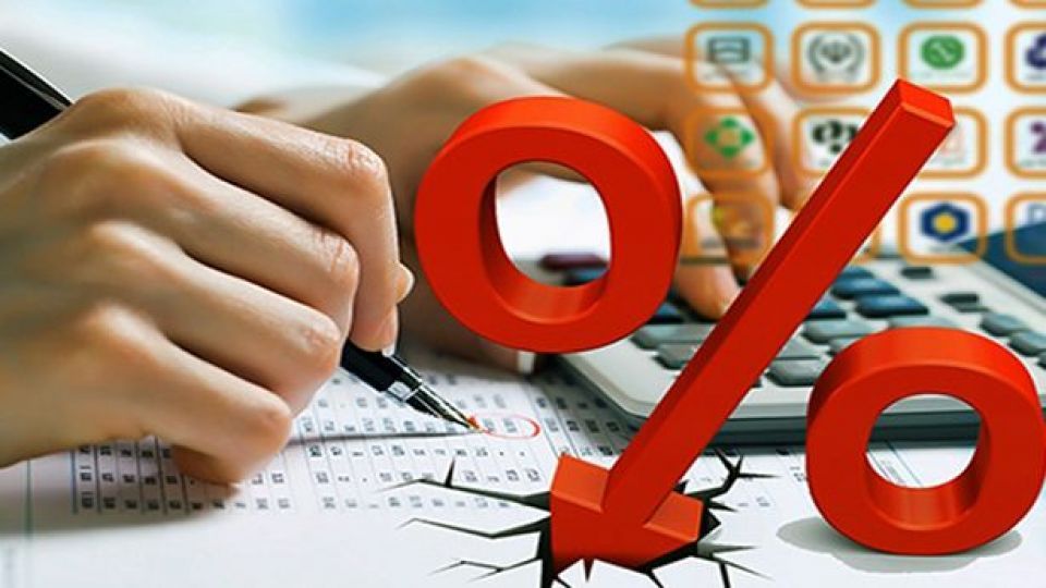 کمک به تولیدکنندگان میتواند زمینه کاهش مشکلات اقتصادی را فراهم کند کمک به تولیدکنندگان میتواند زمینه کاهش مشکلات اقتصادی را فراهم کند