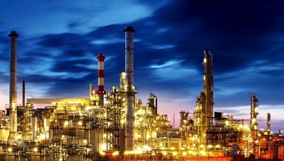 سیاستهای نفتی به سمت پالایشگاهسازی سوق داده شوند/عدم خصوصیسازی مانع رونق پالایشگاهها سیاستهای نفتی به سمت پالایشگاهسازی سوق داده شوند/عدم خصوصیسازی مانع رونق پالایشگاهها