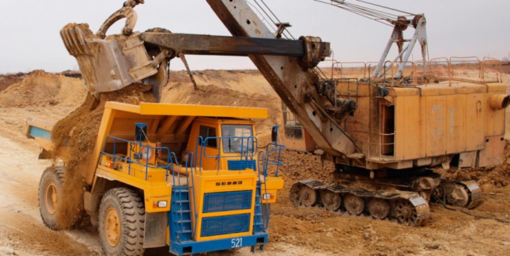اشتغال ۱۲۰۰ نفر در معدن طلای ساریگونی قروه/ اشتغالزایی برای ۱۰۰۰ نفر با راهاندازی خط تولید فولاد اشتغال ۱۲۰۰ نفر در معدن طلای ساریگونی قروه/ اشتغالزایی برای ۱۰۰۰ نفر با راهاندازی خط تولید فولاد