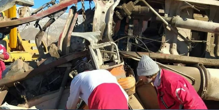 واژگونی ادوات معدنی در آرادان به معدن ربطی ندارد/ حادثه در جاده رخ داده است واژگونی ادوات معدنی در آرادان به معدن ربطی ندارد/ حادثه در جاده رخ داده است