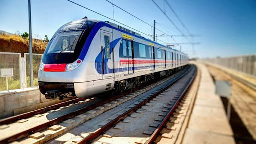 استاندار گیلان از قطعه شش خط ریلی رشت - کاسپین - انزلی بازدید کرد