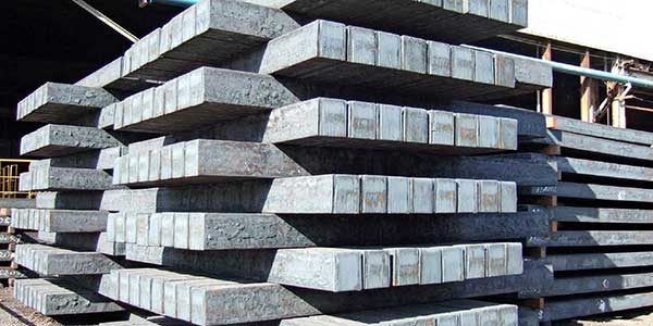 بورس بازیچه دست سیاستگذاران شده است/ بیش از ۴ میلیون تن شمش القایی فولاد، بدون ظرفیت صادرات بورس بازیچه دست سیاستگذاران شده است/ بیش از ۴ میلیون تن شمش القایی فولاد، بدون ظرفیت صادرات