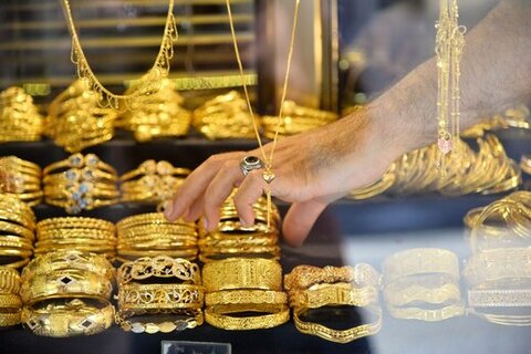 اثرگذاری بالای نزول نرخ دلار بر بازار طلا عامل کاهش قیمت/ خرید و فروش طلای آبشده ممنوع است