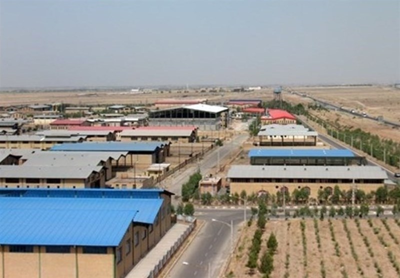 بازدید سرزده رئیس مجلس از شهرک صنعتی جنوب تهران / قالیباف: با تمام توان برای رفع معضلات و کمبودها تلاش می‌کنیم