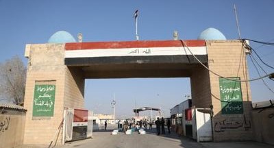 خارج نشدن خودروهای ترانزیتی از مشکلات مرز شلمچه است