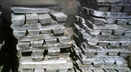 صنعت سرب بر لبه تیغ قرار دارد صنعت سرب بر لبه تیغ قرار دارد