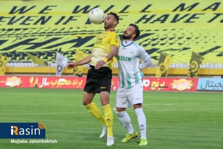 طلایی پوشان میهمان آلومینیوم اراک