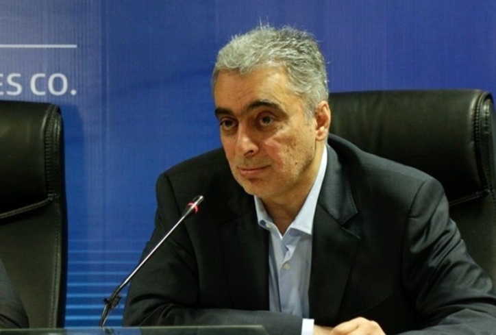 به زودی ماشین آلات معدنی از گمرک ترخیص می‌شوند/ در نظام توزیع سیمان مشکل داریم/ واگذاری معادن از طریق مزایده خواهد بود