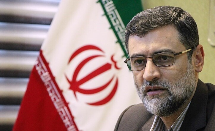 حقیقی‌ها باید در شورای‌عالی بورس حضور داشته باشند