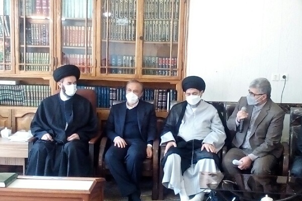 حمایت ۵۰۰ میلیارد تومانی وزارت صمت از صنعت اردبیل / تحریمها باعث افزایش تولید در کشور شده است حمایت ۵۰۰ میلیارد تومانی وزارت صمت از صنعت اردبیل / تحریمها باعث افزایش تولید در کشور شده است