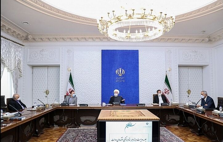 کالا‌های اساسی و ملزومات سفره مردم خط قرمز دولت است / صدور دستورات لازم برای جلوگیری از افزایش قیمت‌ها