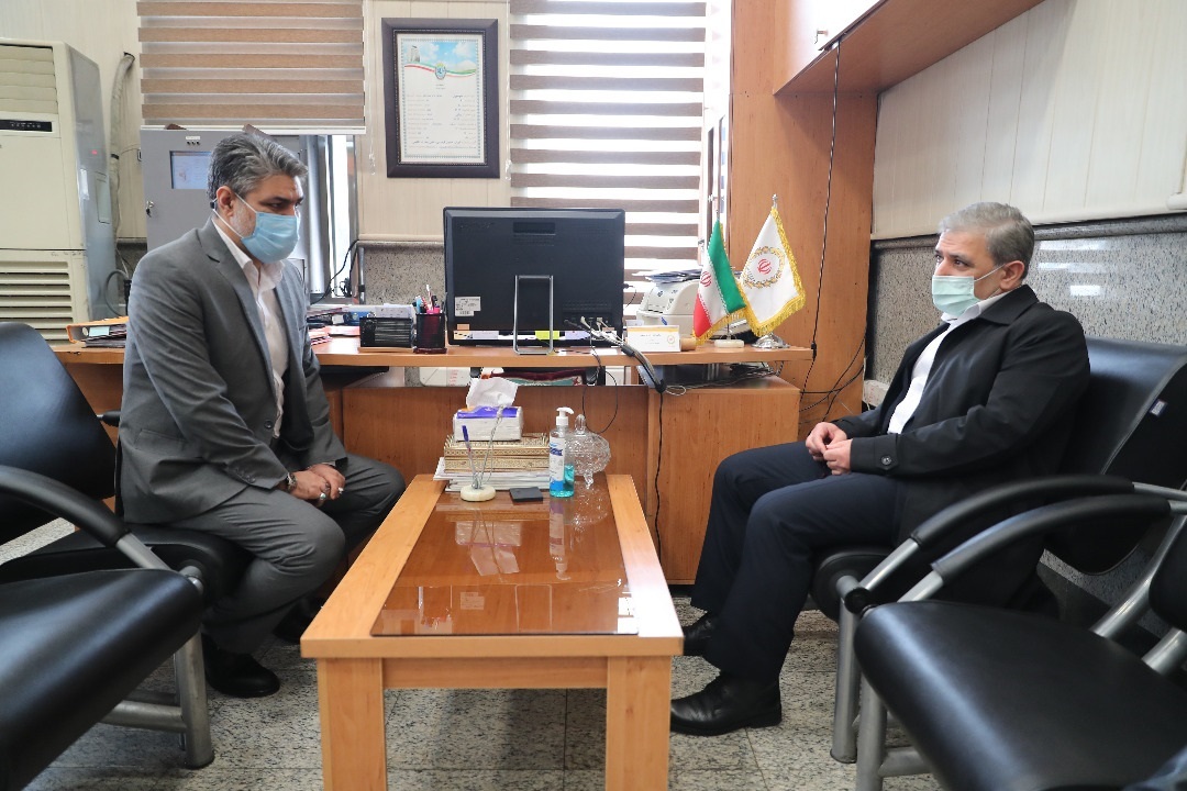 بازدید سرزده مدیرعامل بانک ملی ایران از شعب چهارراه کنت و منوچهری تهران بازدید سرزده مدیرعامل بانک ملی ایران از شعب چهارراه کنت و منوچهری تهران