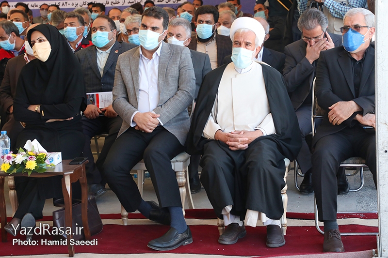 آیین افتتاح پروژه انتقال آب خلیج فارس به استان یزد آیین افتتاح پروژه انتقال آب خلیج فارس به استان یزد
