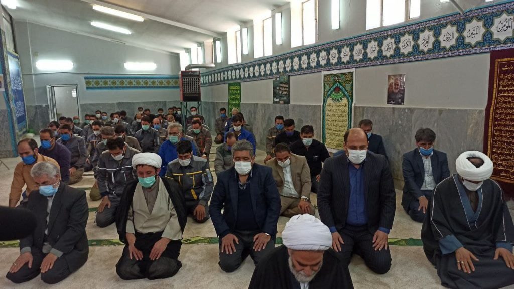 بازدید مدیر ستاد اقامه نماز استان از نمازخانه کارخانه سیمان اردبیل