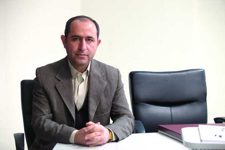 روی میز «سهام عدالت» را خالی گذاشتند روی میز «سهام عدالت» را خالی گذاشتند