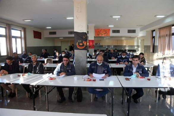 دیدار مدیر عامل شرکت سنگ آهن مرکزی ایران با کارکنان معدن سه چاهون
