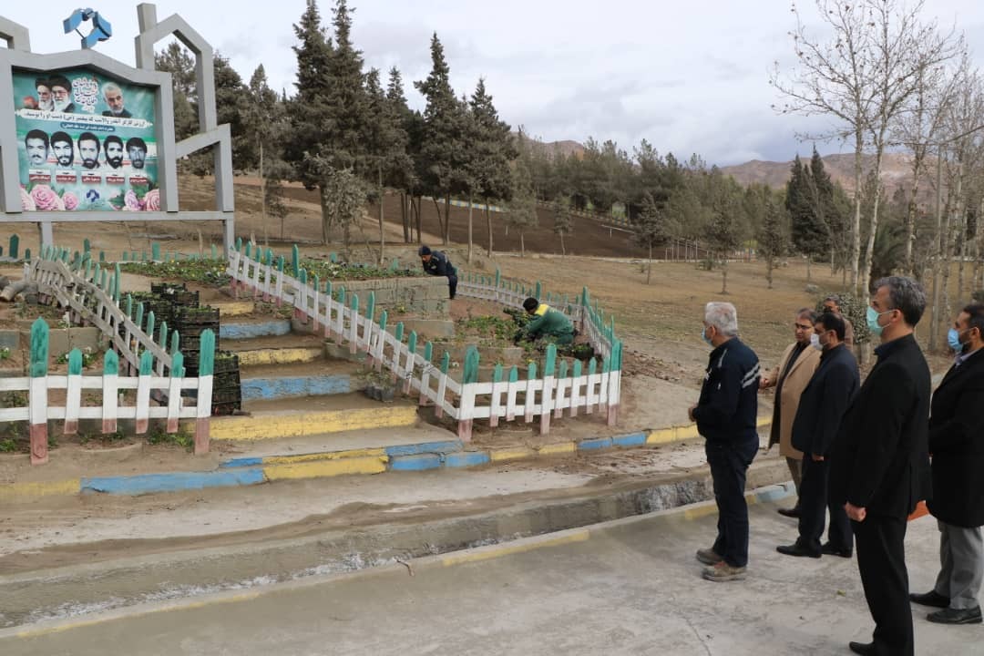 بازدید مدیرکل تعاون، کار و رفاه اجتماعی از شرکت سیمان خزر بازدید مدیرکل تعاون، کار و رفاه اجتماعی از شرکت سیمان خزر