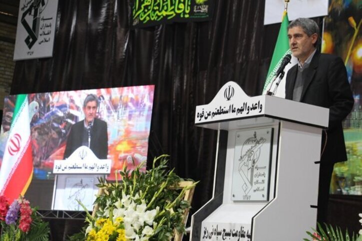 فارس از منافع معادن غنی خود محروم است/ بحران آب در فارس