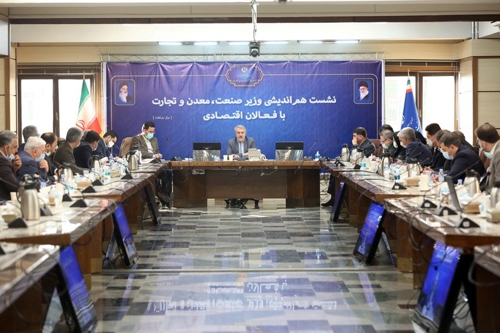 درج قیمت تولیدکننده یک تجربه جهانی است که با هماهنگی تشکل‌ها و انجمن‌ها اجرا می‌شود