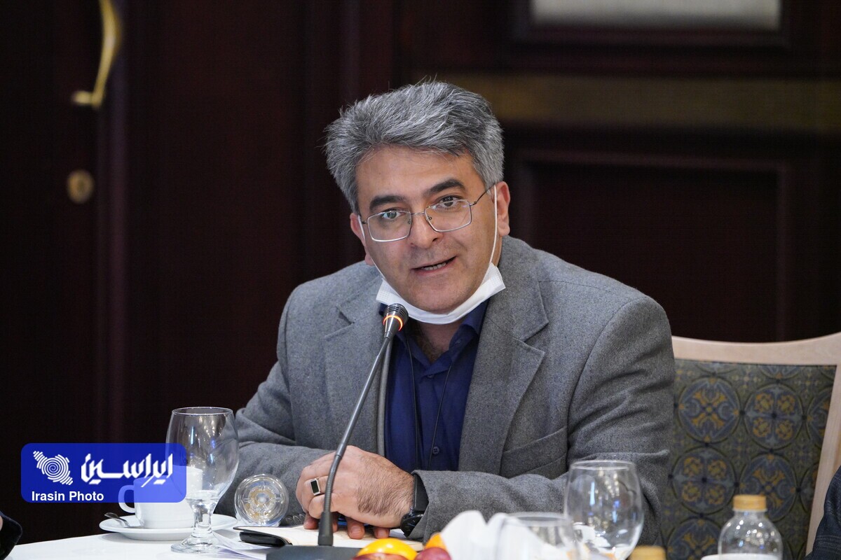 پشتیبانی فولاد مبارکه از قطعهسازان خودرو پشتیبانی فولاد مبارکه از قطعهسازان خودرو