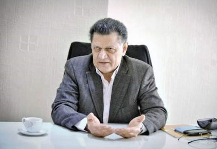 فولاد مبارکه خود را ازشاگردان مکتب مقاومت ۸ساله درمقابل کفر جهانی می‌داند
