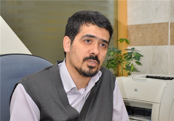 معاون وزیر صنعت در اراک: واردات ماشین‌آلات معدنی مستعمل بازی دوسر باخت است