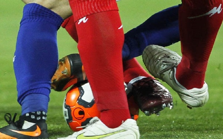 زمان عرضه اولیه سهام استقلال و پرسپولیس در بورس