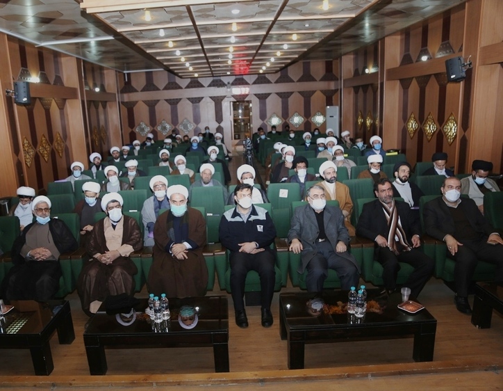 تولید محصولات مورد نیاز کشور دستاورد بزرگی است