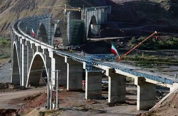 توقف کریدور شمال به جنوب در ایستگاه راه آهن گیلان توقف کریدور شمال به جنوب در ایستگاه راه آهن گیلان