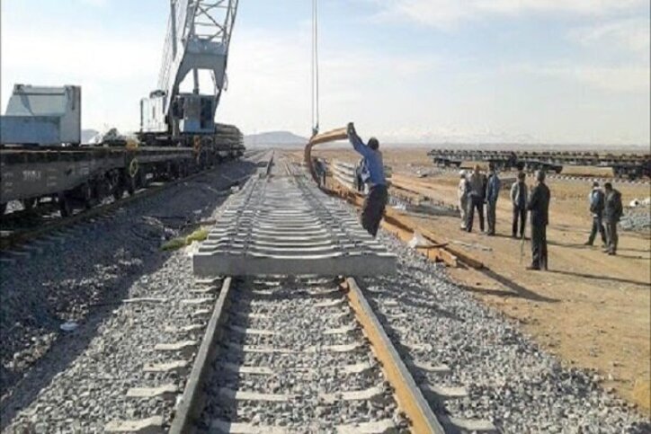 موعد وعده یک ماهه وزیر راه برای احداث راه آهن شلمچه-بصره