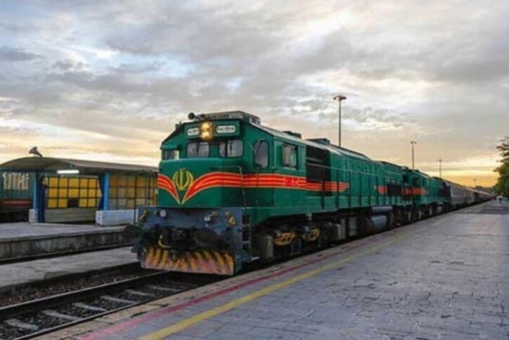 ۵۸۰ میلیارد تومان مصوبه سفر رییس جمهور برای راه آهن دورود – خرم‌آباد لحاظ شد