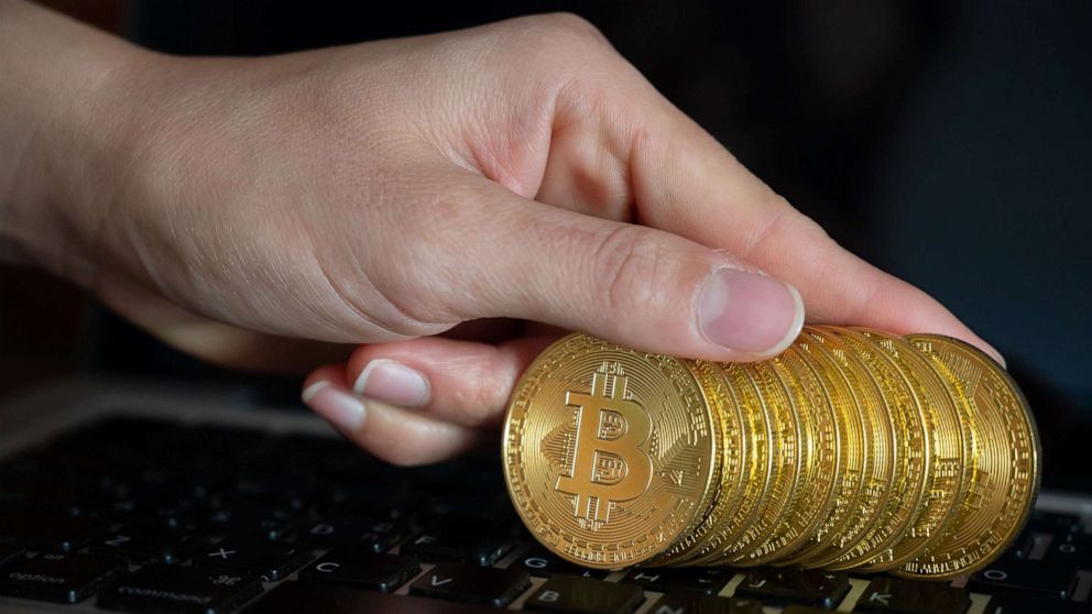 چگونه از ارز&zwnj;های دیجیتال کسب در آمد کنیم؟