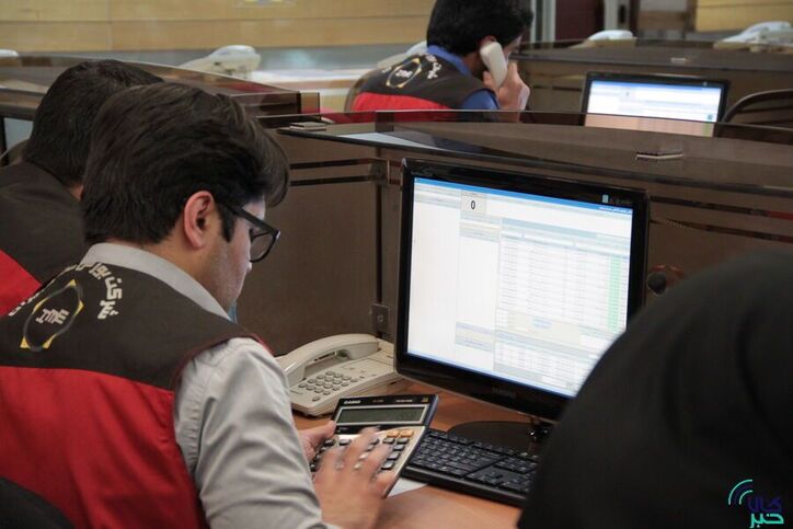 ۱۶۵ هزار تن سیمان در سبد خریداران بورس کالا