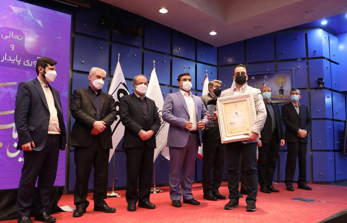 میدکو موفق به دریافت تندیس سیمین تعالی سازمانی شد میدکو موفق به دریافت تندیس سیمین تعالی سازمانی شد