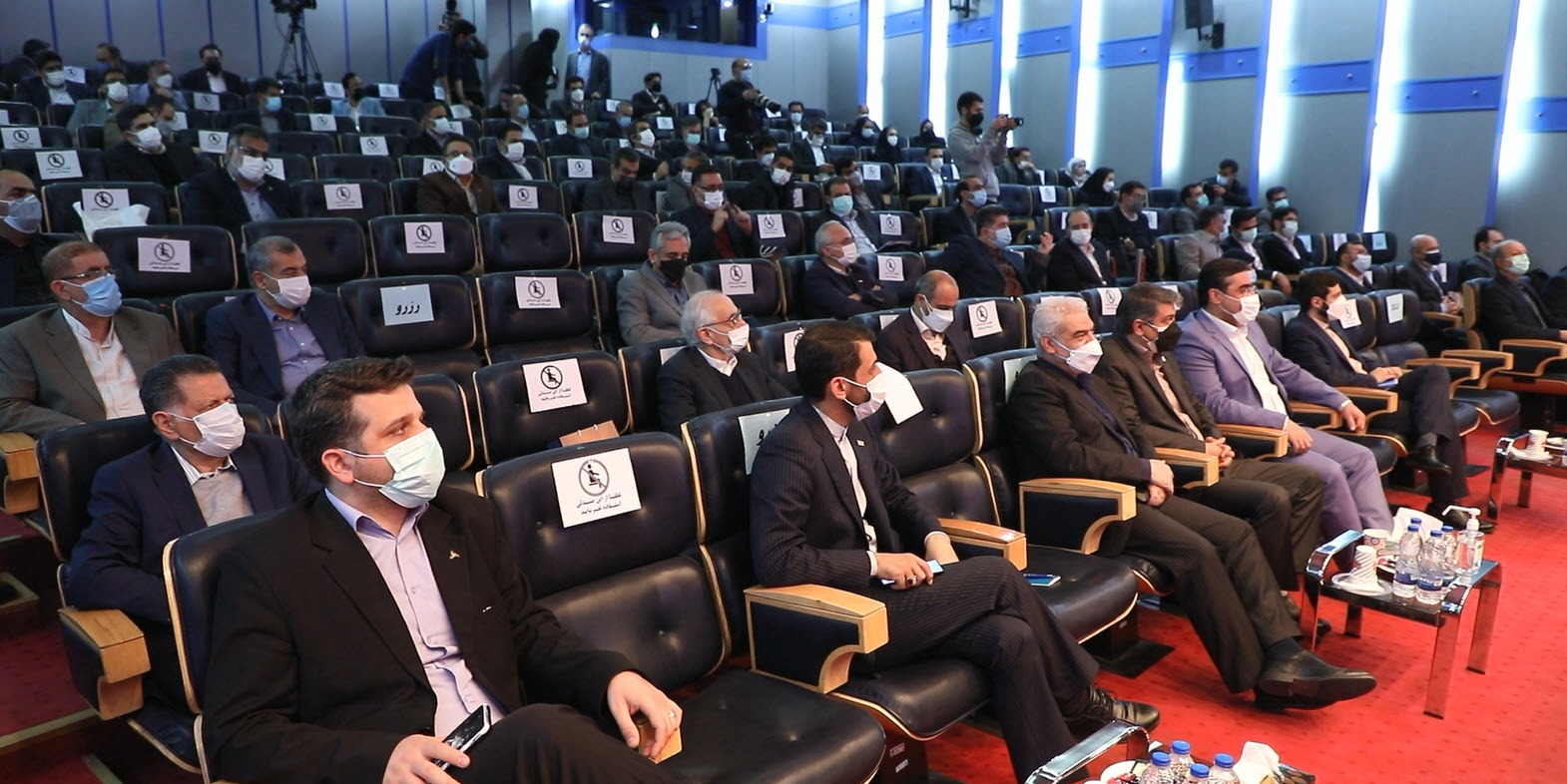 میدکو موفق به دریافت تندیس سیمین تعالی سازمانی شد میدکو موفق به دریافت تندیس سیمین تعالی سازمانی شد